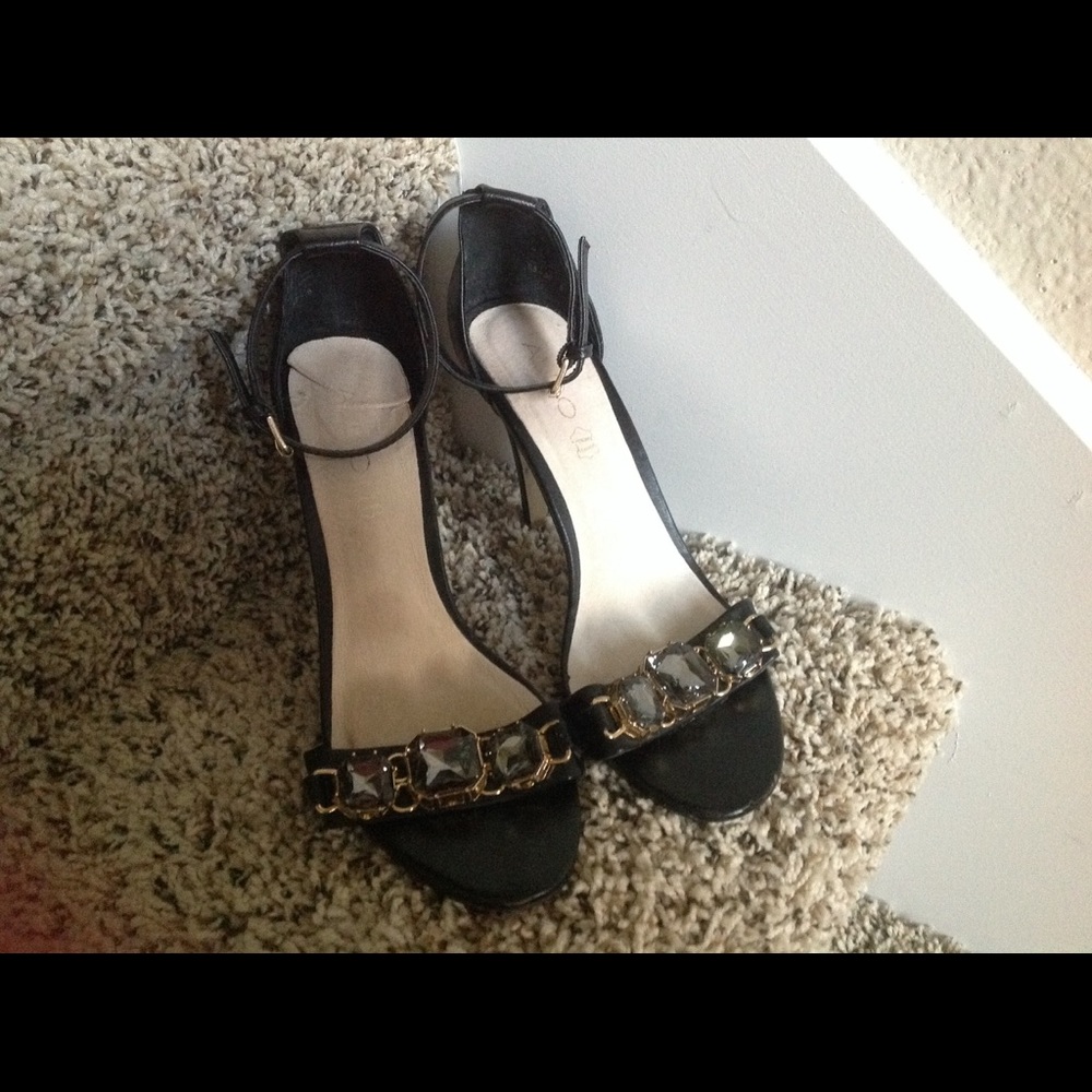Aldo "Bling" Black heels